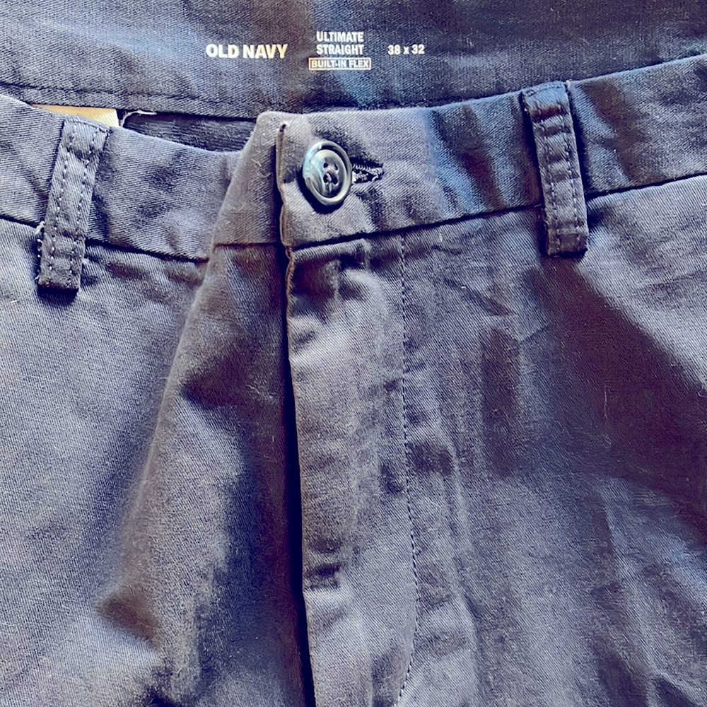 Old Navy Men’s 38x32 Navy Chinos